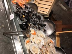 -BLU 全日制餐厅(上海安曼纳卓悦酒店)