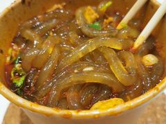 -侯志伟纯手工酸辣粉(荣民时代广场店)