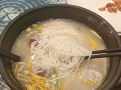 -桥香园云南过桥米线(红龙井店)
