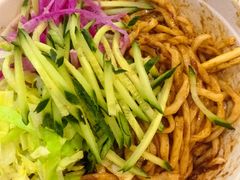 -黑八私房老北京炸酱面