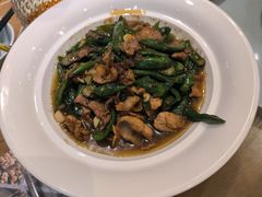 -黄泥岗·地道湖北菜(奥特莱斯店)