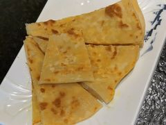 -靠山屯东北农家菜(八龙桥雅苑店)