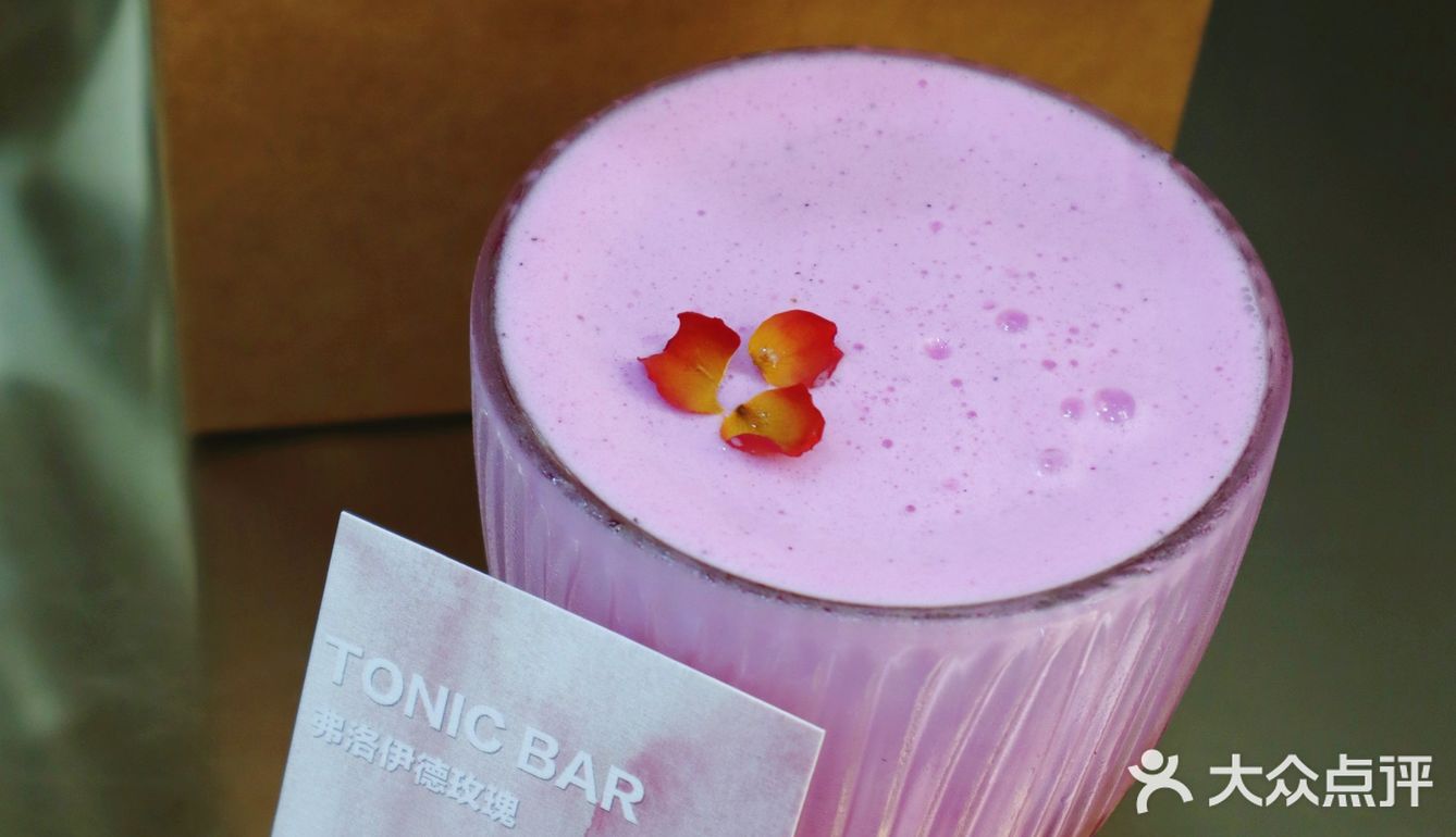 长乐路微醺时刻，小酌新潮人手一杯 