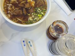 -好一家牛肉粉(山东路家乐福店)