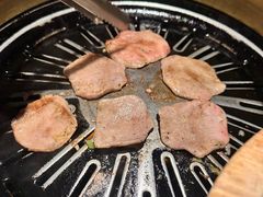 -炼火烤肉店