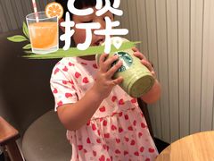 -星巴克(北京远大路金源燕莎店)