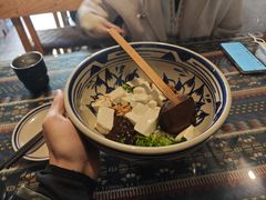 -蜗牛小馆醉乡民谣云南菜(惠新西里店)