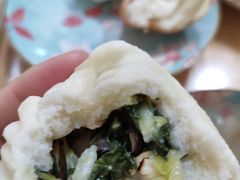 -白玉兰食品甜凤店(合生汇店)