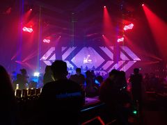 -简奥斯汀·赫本酒吧