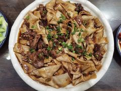 -壹阁胡羊焖饼(特色小吃街店)