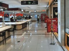 -港澳广场购物中心
