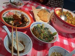 -怪噜范·贵阳小吃大排档旗舰店(世纪金源店)