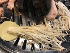 -韩聚屋韩国烤肉餐厅(新北万达店)