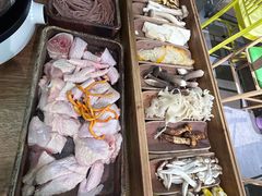 -菌小白火锅(时尚天河店)