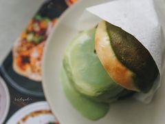 青头雪糕菠萝包-怪 kafe.