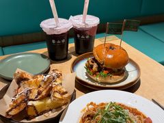-龙治汉堡(中华城店)