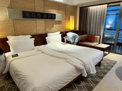 -三亚湾海居铂尔曼度假酒店