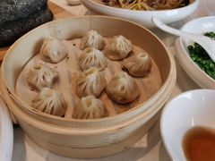 小笼包-柒园·三十年创意杭帮菜(龙湖滨江天街店)