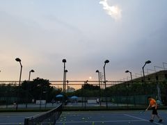 -成都高新创新角度网球俱乐部