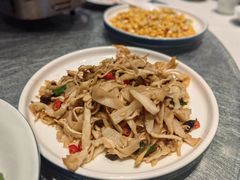 -唐师傅湘西名菜馆(武陵路店)