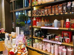 零售区-星巴克臻选(福州东百中心分店)