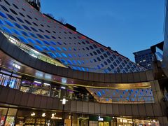 -宝龙城(杭州滨江店)