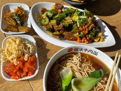 -福乐牛肉面(菜市店)