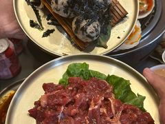 -围炉肉舍•炭烤活鳗•丹东海鲜烤肉(步行街店)