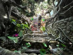 -多彩贵州城极地海洋世界