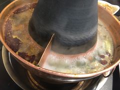 -楼外楼大刀肉传统火锅居(幸福街店)