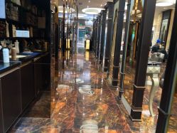 -八佰伴8008星级形象店