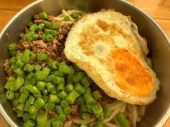 素椒杂酱面-左撇子私房面