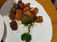 -乐忻皇朝(上海中心大厦店)