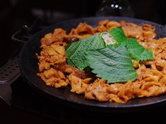 铁板章鱼五花肉-春熙台韩国料理·章鱼肥牛(西丽店)