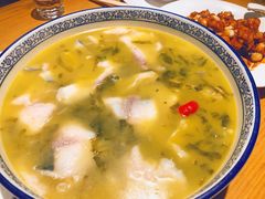 酸菜鱼-渝乡老妈·北京烤鸭(六里桥店)