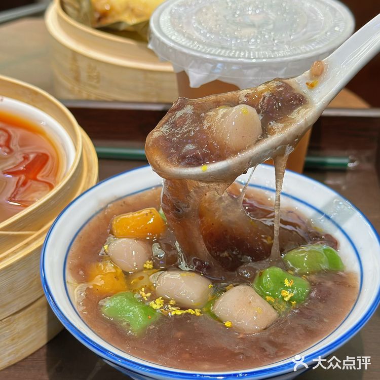 🪷藕韵｜漫过青石板，让整个园子都沉醉荷香