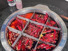-洞亭火锅(防空洞总店)