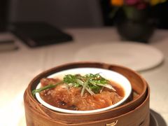 鲍汁腐皮卷-皇朝会.经典传统粤菜(外滩店)