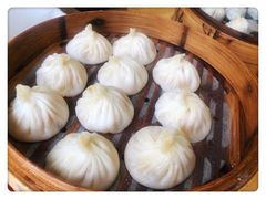 招牌蟹粉小笼包-玖鲜小笼(中山广场店)