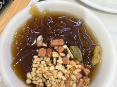 -鲁员外地锅鸡地锅鱼(古墩路店)