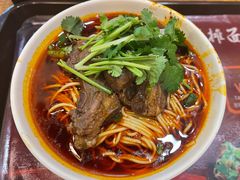 精品牛肉面-秦云老太婆摊摊面(全国总店)