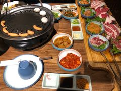 -明洞阿姨·韩式酱蟹烤肉·创意料理(三元桥店)