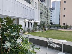 -洪小鹏生活美学馆(领SHOW天地店)
