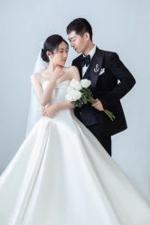 -唯一视觉婚纱摄影(李家村店)