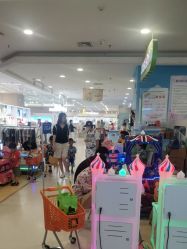 -孩子王童乐园(唐山万达广场店)