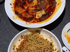 -茅庐川菜(威高广场店)