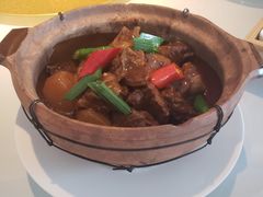 牛肉萝卜煲-粤界(望京金辉店)