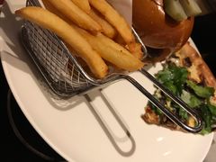 -WOLFGANG PUCK KITCHEN & BAR(迪士尼小镇店)