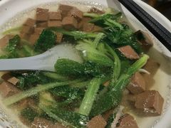 -馋三尺蟹粉小笼(人民广场店)