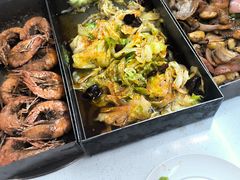 -老东镇啤酒屋海鲜加工·蒸汽海鲜·海鲜烧烤(台东店)